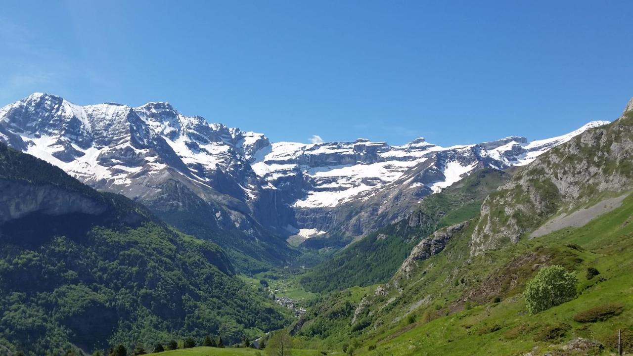 Solfe Backpacker Hostel Luz-Saint-Sauveur Bagian luar foto