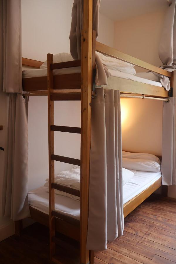 Solfe Backpacker Hostel Luz-Saint-Sauveur Bagian luar foto